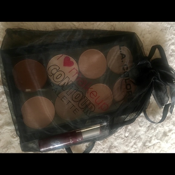 L.A Colors Contour Palette and lip color - Picture 2 of 4